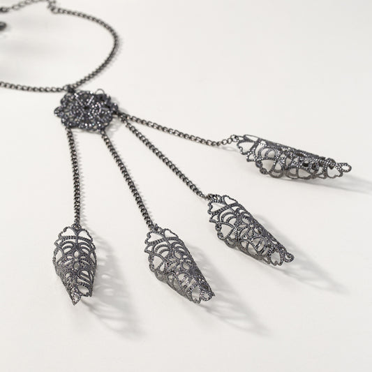 Gothic Style Mitten-type Bracelet